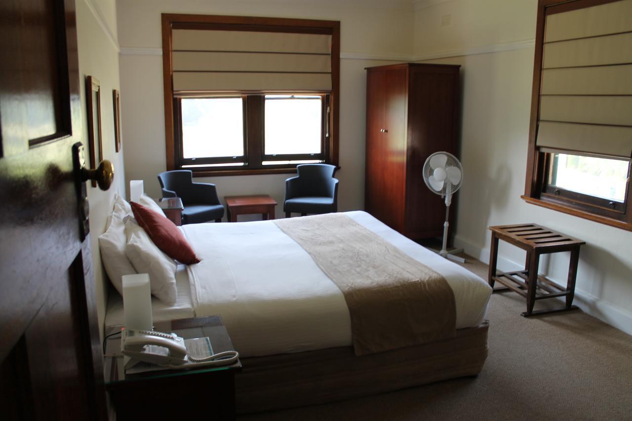 Hotel Dormie House Moss Vale Esterno foto
